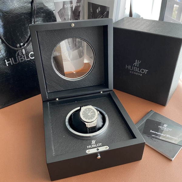 ウブロコピー時計角部分ディテール